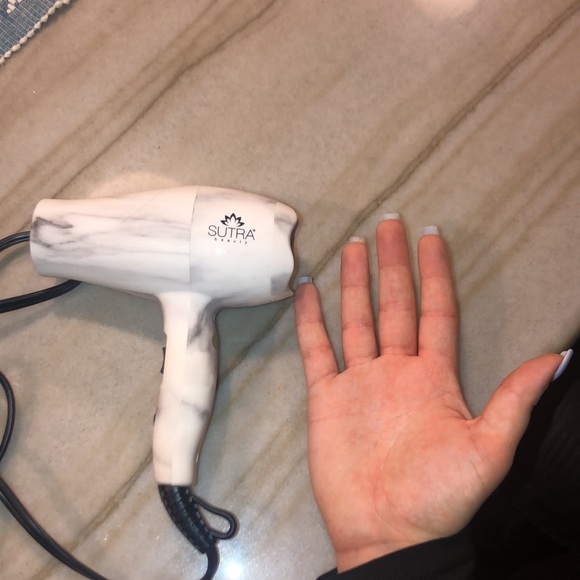 Sultra Mini Blow Dryer - Picture 5 of 5